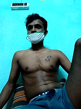 Snapshot of ShinuRoy chatting on 09/24/25, 05:05 ShinuRoy online show from 09/24/25, 05:05