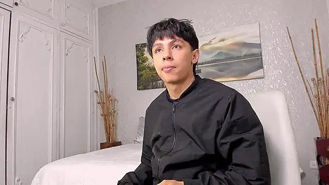 Tyler durten online show from 10/01/25, 02:39