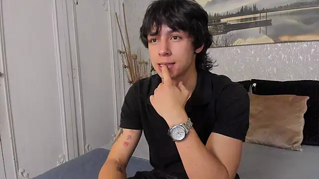Tyler durten online show from 06/22/26, 03:58