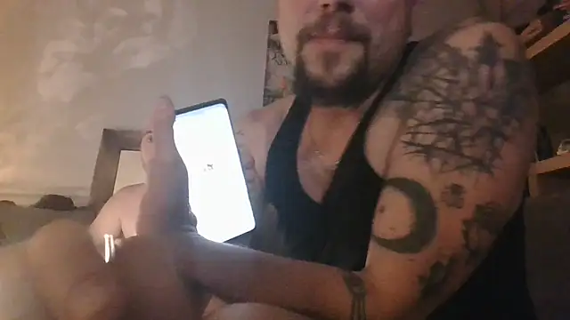 Snapshot of Titilouonlyf69 chatting on 09/20/25, 02:01 Titilouonlyf69 online show from 09/20/25, 02:01