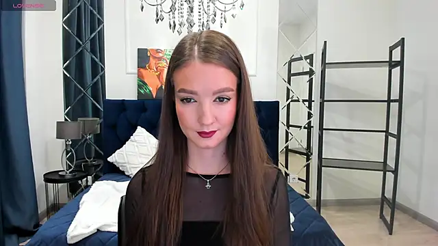 Snapshot of LoraSunnyy chatting on 11/07/25, 07:41 LoraSunnyy online show from 11/07/25, 07:41