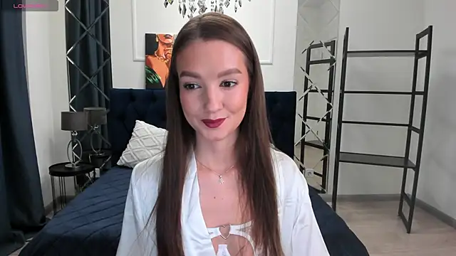 Snapshot of LoraSunnyy chatting on 11/08/25, 01:28 LoraSunnyy online show from 11/08/25, 01:28