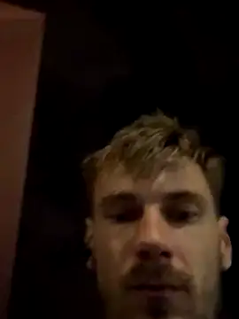 Snapshot of sumiso0808 chatting on 10/31/25, 05:47 sumiso0808 online show from 10/31/25, 05:47