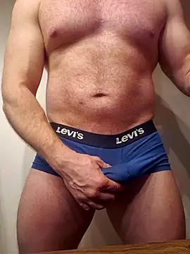 Snapshot of AlphaGymMale chatting on 02/01/26, 10:08 AlphaGymMale online show from 02/01/26, 10:08