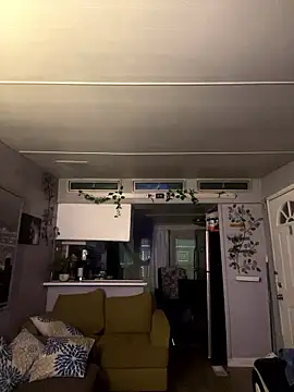 Snapshot of B3toBaby chatting on 01/14/26, 04:18 B3toBaby online show from 01/14/26, 04:18