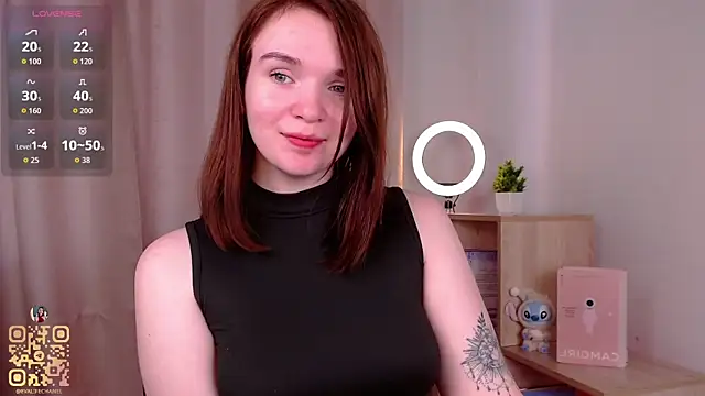 Snapshot of EvaJackson111 chatting on 10/08/25, 01:31 EvaJackson111 online show from 10/08/25, 01:31