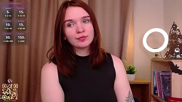 Snapshot of EvaJackson111 chatting on 11/01/25, 02:08 EvaJackson111 online show from 11/01/25, 02:08