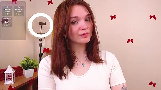 Snapshot of EvaJackson111 chatting on 11/22/25, 02:38 EvaJackson111 online show from 11/22/25, 02:38