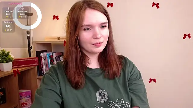 Snapshot of EvaJackson111 chatting on 12/01/25, 03:28 EvaJackson111 online show from 12/01/25, 03:28