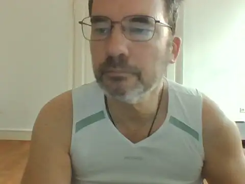 Snapshot of stallionrider88 chatting on 12/14/25, 01:49 stallionrider88 online show from 12/14/25, 01:49