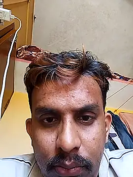 Snapshot of Nihaal17 chatting on 10/04/25, 04:32 Nihaal17 online show from 10/04/25, 04:32