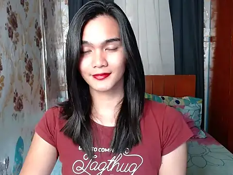 lady in moon online show from 03/07/26, 05:10