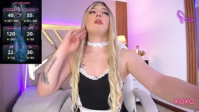 Ashley parkerr online show from 03/11/26, 12:16