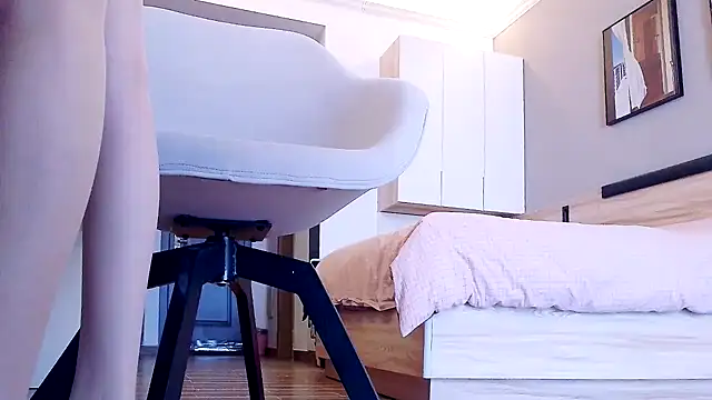 Tianxin6 online show from 10/27/25, 12:15