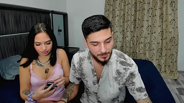 Snapshot of LeoHeat chatting on 11/07/25, 09:48 LeoHeat online show from 11/07/25, 09:48