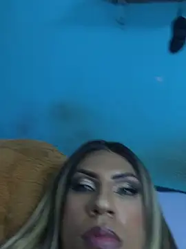 Snapshot of gataloiraa chatting on 10/03/25, 08:11 gataloiraa online show from 10/03/25, 08:11