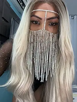 Snapshot of gataloiraa chatting on 04/02/26, 05:38 gataloiraa online show from 04/02/26, 05:38