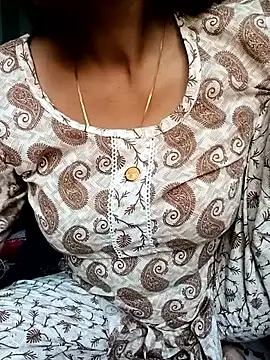 Snapshot of Mast-Haseena chatting on 05/13/26, 01:25 Mast-Haseena online show from 05/13/26, 01:25