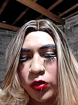 25Kristina online show from 10/22/25, 06:51