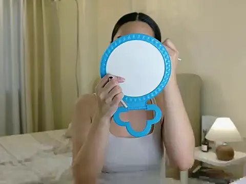 Snapshot of Blaire_Samantha chatting on 04/29/26, 09:24 Blaire Samantha online show from 04/29/26, 09:24