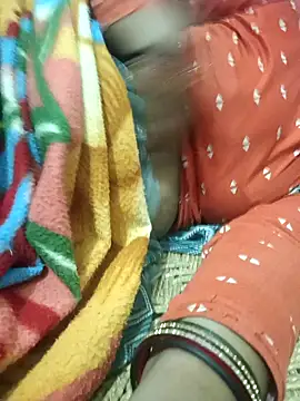 Snapshot of sonaya9y chatting on 10/30/25, 04:58 sonaya9y online show from 10/30/25, 04:58