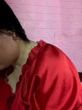 Star-sweet online show from 11/07/25, 04:45