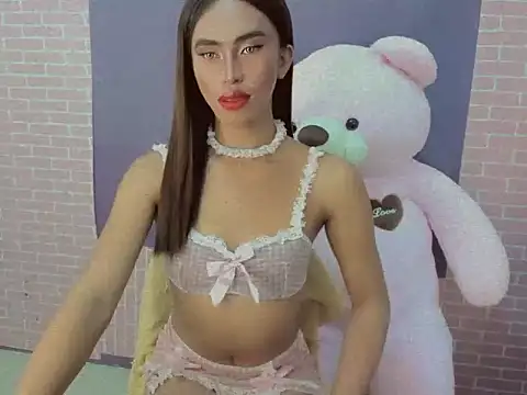 secretmiller  online show from 12/03/25, 04:05