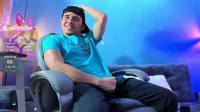 Snapshot of Eross_Santy chatting on 02/12/26, 01:06 Eross Santy online show from 02/12/26, 01:06