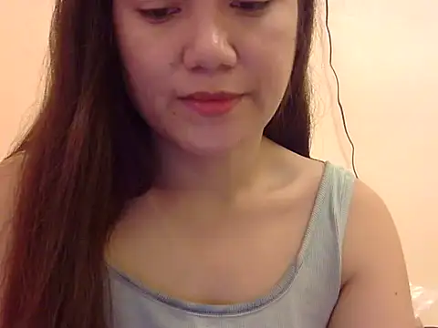 Lovelyclaya online show from 11/05/25, 02:22