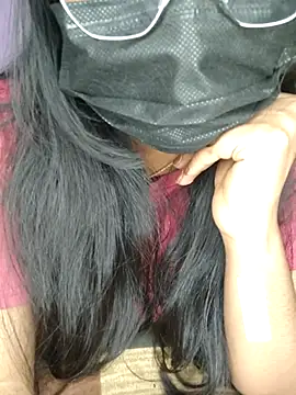 Snapshot of Telugu_sweet_couple_345 chatting on 01/05/26, 06:44 Telugu sweet couple 345 online show from 01/05/26, 06:44