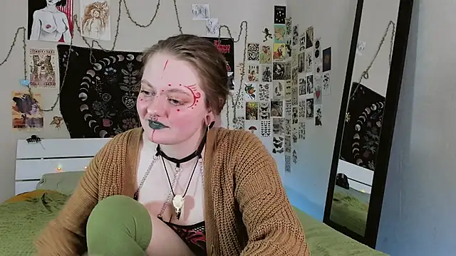 Snapshot of WonderConnie1 chatting on 10/27/25, 01:59 WonderConnie1 online show from 10/27/25, 01:59