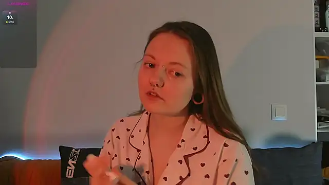 Snapshot of WonderConnie1 chatting on 01/12/26, 08:08 WonderConnie1 online show from 01/12/26, 08:08