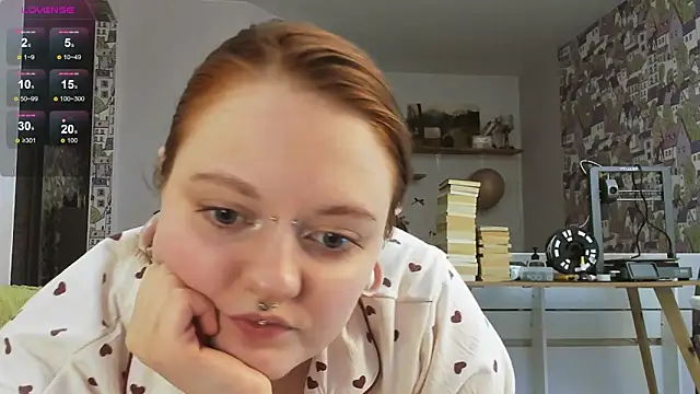 Snapshot of WonderConnie1 chatting on 02/24/26, 02:04 WonderConnie1 online show from 02/24/26, 02:04