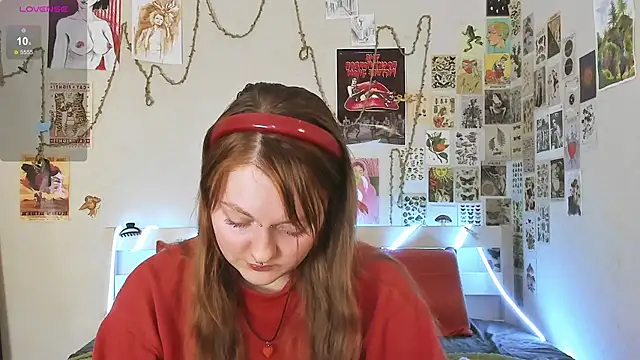 WonderConnie1 online show from 05/26/26, 03:57