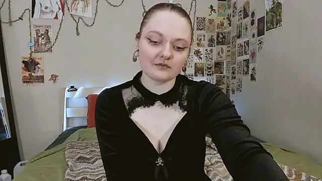 WonderConnie1 online show from 05/28/26, 01:30