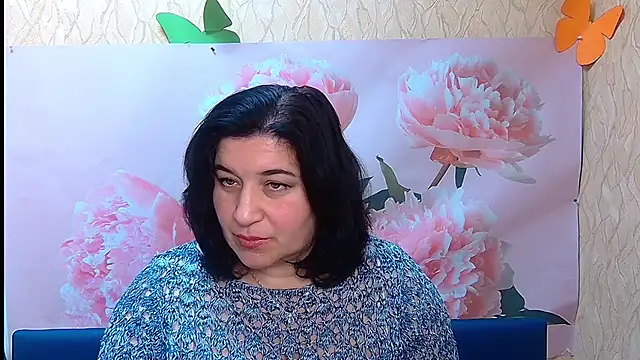 Snapshot of BridjetTur chatting on 10/08/25, 11:19 BridjetTur online show from 10/08/25, 11:19