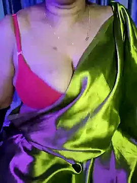 monaa-darling online show from 12/18/25, 08:37