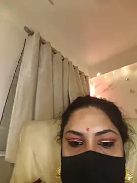 Snapshot of Indian_queen007 chatting on 04/15/26, 07:58 Indian queen007 online show from 04/15/26, 07:58