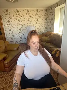  EmiFox X online show from 09/16/25, 12:06