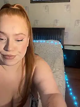  EmiFox X online show from 10/10/25, 04:39