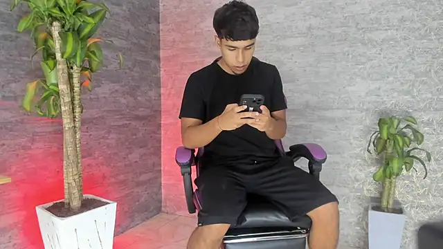 CHR58  online show from 09/22/25, 12:56