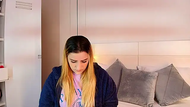 Dakota Megan 69 online show from 09/30/25, 02:44