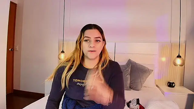 Dakota Megan 69 online show from 10/03/25, 02:25