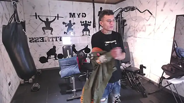 MrJustin  online show from 09/19/25, 03:45