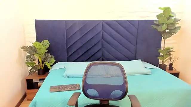 MrJustin  online show from 11/10/25, 10:09