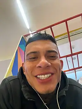 MrJustin  online show from 11/26/25, 01:17