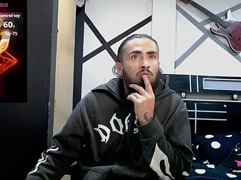 Snapshot of Daimon_roock chatting on 02/19/26, 03:13 Daimon roock online show from 02/19/26, 03:13