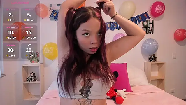 Natalia  Miller online show from 10/08/25, 01:42