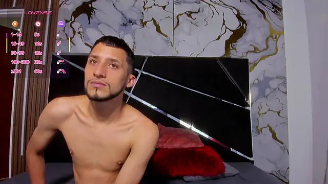 Snapshot of Akame_Draco chatting on 09/30/25, 03:55 Akame Draco online show from 09/30/25, 03:55