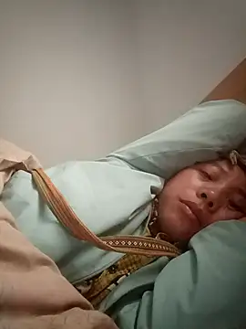 Phuong xxx online show from 02/05/26, 05:23